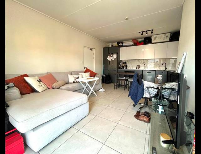 1 BEDROOM PROPERTY TO RENT IN THE HUNTSMAN